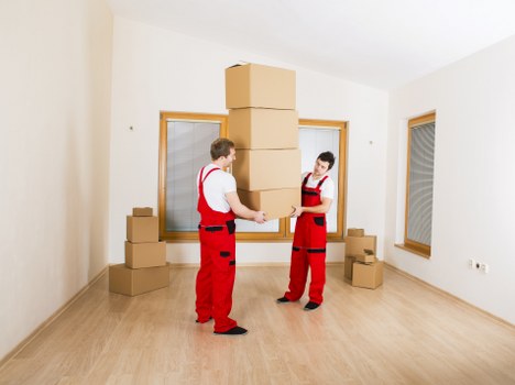 Moving day preparation checklist for a Clapham household relocation